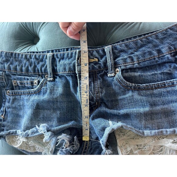 American Eagle Shorts Next Level Stretch Denim Cut Off Shorts with Lace Pocket 4 - Picture 9 of 9